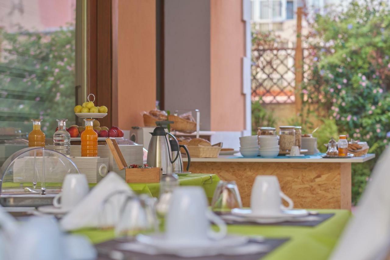 Guesthouse Libeticus Кальяри Экстерьер фото